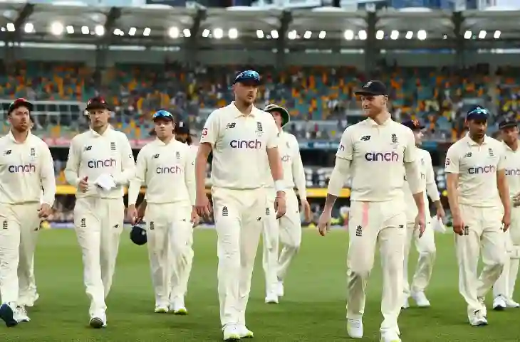 Ashes 2021: मेलबर्न टेस्ट पर बढ़ा कोरोना का खतरा- इंग्लैंड टीम में 4 नए मामले