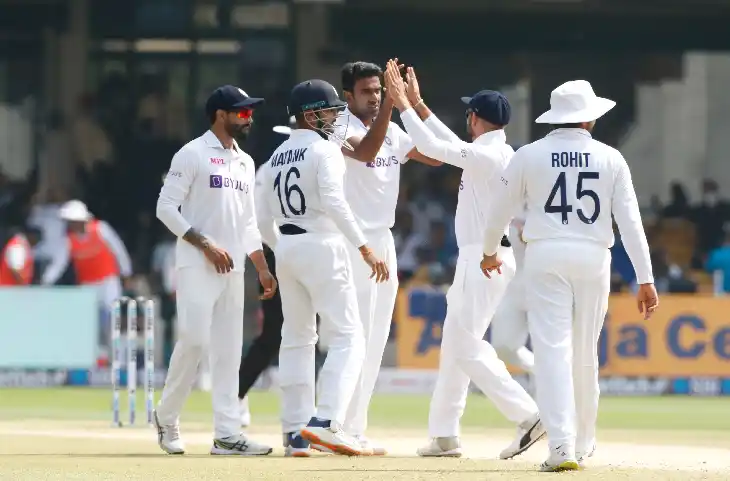IND vs SL: Team India के आंधी में उड़ गई श्रीलंका, 238 रन से जीतकर टेस्ट के साथ सीरीज पर कब्जा