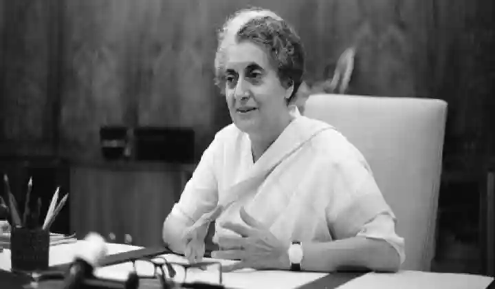 आज के दिन देश को मिली थी पहली महिला प्रधानमंत्री, मोरारजी का सपना तोड़ इंदिरा गांधी ने हासिल की थी कुर्सी