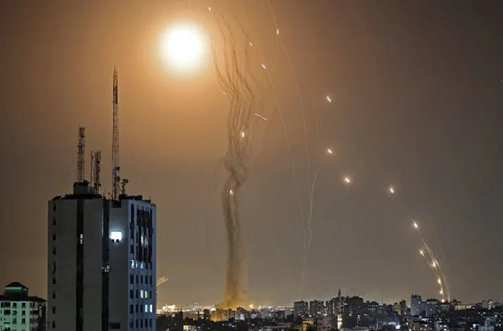 रूस-यूक्रेन जैसे कई और देशों के हालात- अब Israel ने यहां किया मिसाइल से अटैक