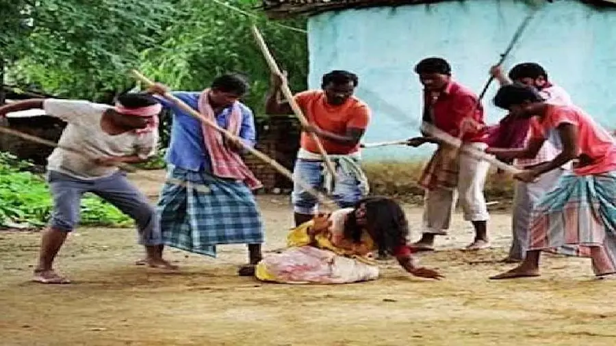 Jharkhnad: महिला को घेरकर मारा, शरीर से नोचकर खाया मांस, अंधविश्वास की हदें पार!