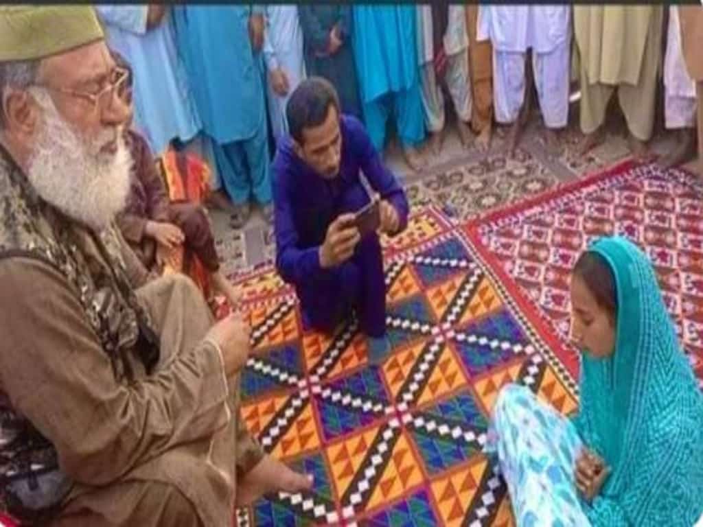 पाकिस्तान में 13 साल की हिंदू लड़की को अगवा कर जबरन बनाया मुस्लिम!