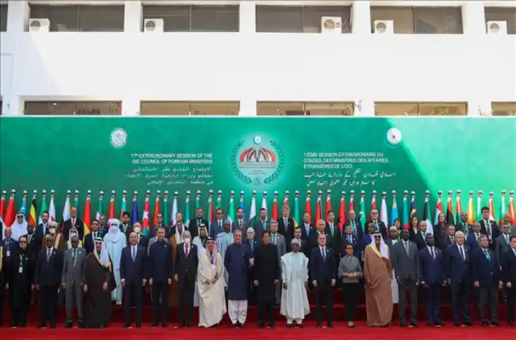 इमरान खान और कुरैशी शर्मसार! 27 मुस्लिम देशों ने अफगानिस्तान पर OIC के इस्लामाबाद समिट का कर दिया बॉयकॉट