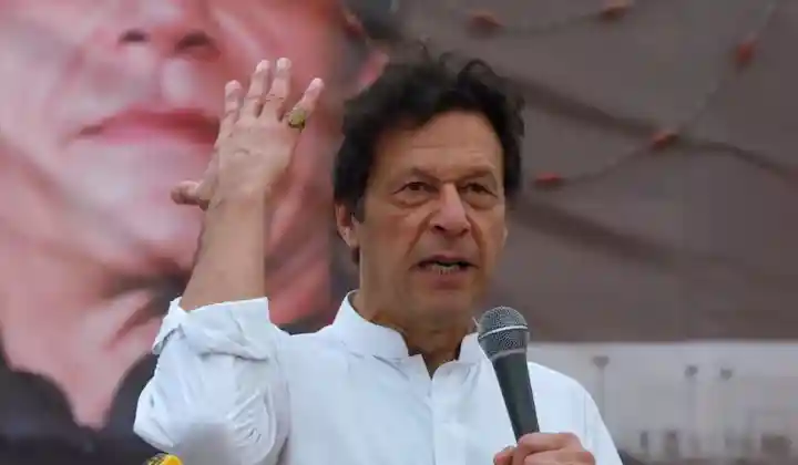 Imran Khan ने जनता के सामने खाई कसम- ‘मेरी जान क्यों न चली जाए, लेकिन भ्रष्ट नेताओं को छोड़ूंगा नहीं’