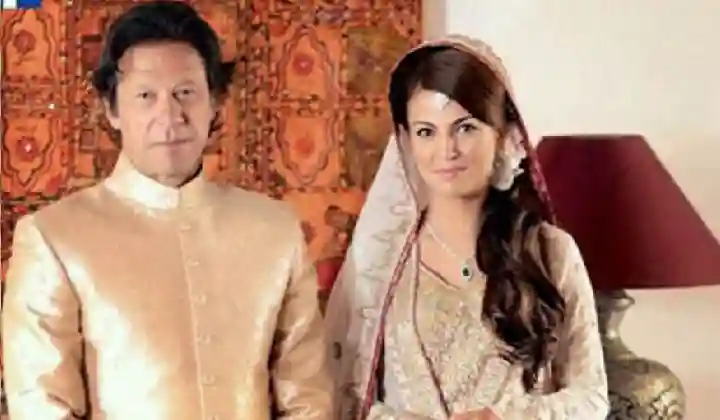 Pak PM इमरान खान ने पत्नी रेहम खान पर करवाया हमला! बदमाशों ने कार पर चलाई अंधाधुंध गोलियां