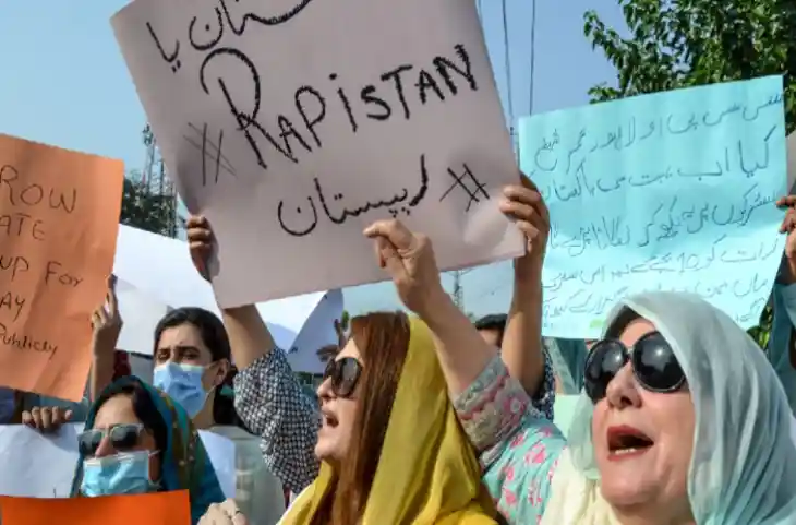 Pakistan की इंटरनेशनल बेइज्जति, इस्लामाबाद में UN की लेडी स्वीडिश अफसर का रेप, बेडरूम में घुस गया सिक्योरिटी गार्ड