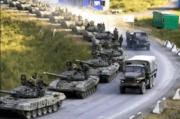 Ukrain पर किसी समय रूस का कब्जा! US-NATO ने यूक्रेन को अकेला छोड़ दिया, क्या पुतिन के सामने सरैंडर करेंगे जेलेंसकी!