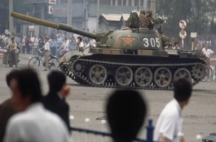 Tiananmen Massacre टैंको से कुचल दिए हजारों निहत्थे छात्र, 33 साल पहले चीन में हुए नरंसहार को याद कर सहम जाती है दुनिया