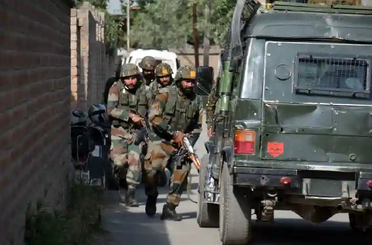 जम्मू-कश्मीर में Indian Army का सफाई अभियान! सिर्फ 24 घंटे में मार गिराए इतने दहशतगर्द- खौफ में आई Bajwa फौज