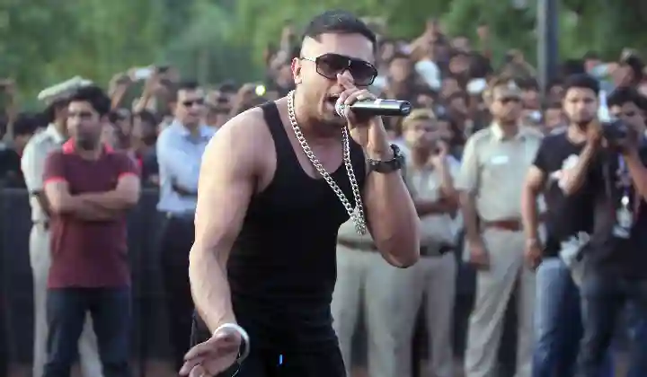 दिल्ली में Yo Yo Honey Singh पर हुआ हमला, शरीर पर आई चोटें, सिंगर ने कराई FIR