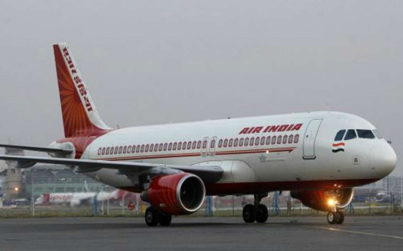 एयर इंडिया की बोली लगाएगा 209 कर्मचारियों का समूह