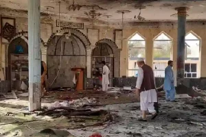 देखें पाकिस्तान हमलावरों का घातक प्लान, पहले मारी इंस्पेक्टर को गोली, बाद में पेशावर मस्जिद को बम से उड़ाया