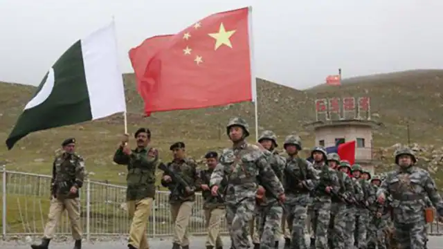 चीन ने POK में उतारी फौज, इमरान और शी जिनपिंग के मंसूबे खतरनाक, दोनों से एक साथ निपटने को तैयार Indian Army