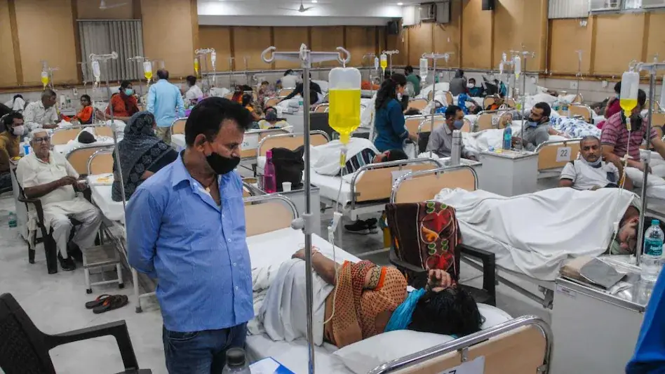 Delhi में डेंगू से कोहराम, 48 घंटे के भीतर हो रही मरीजों की मौत, अस्पतालों के हालात गंभीर