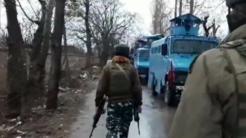 Jammu kashmir: लश्कर-ए-तैयबा का टॉप कमांडर नदीम अबरार ढेर, सुरक्षाबलों तीन आतंकियों को उड़ाया, ऑपरेशन ऑलआउट जारी