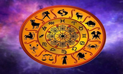 Horoscope Today: धनु राशि वालों की किस्मत आज देगी साथ, मेष राशि वाले भावनाओं पर रखें काबू, जानें आज का राशिफल