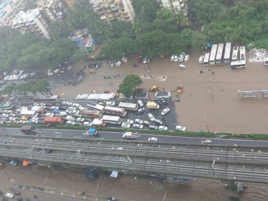 Maharashtra Rain: महाराष्ट्र के कई इलाकों में बारिश से हाहाकार, 164 की मौत 100 लोग अब भी लापता