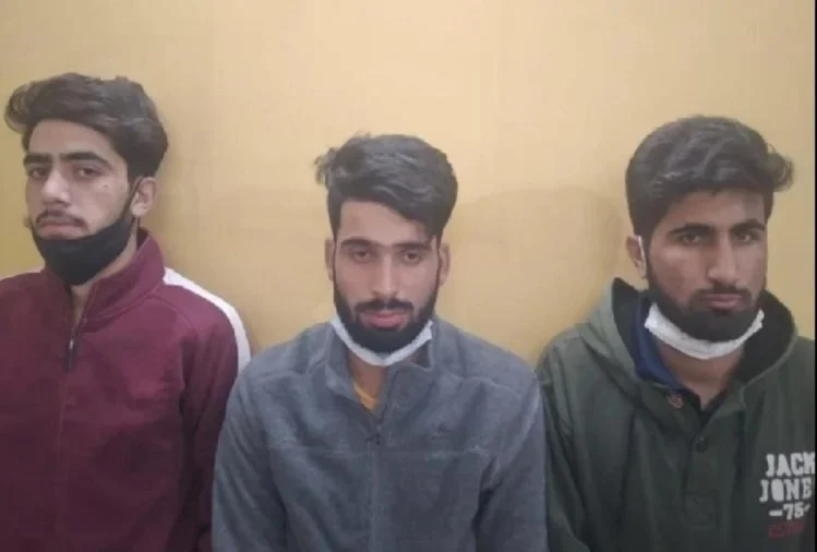 IND vs PAK: पाकिस्तान की जीत पर जश्न मनाने वालोंं को जेल, देशद्रोह का केस दर्ज, सात गिरफ्तार