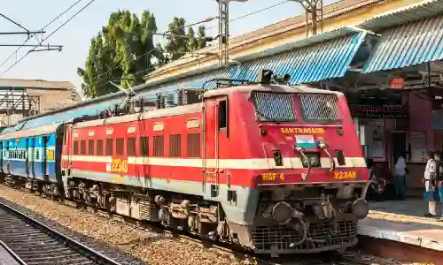 Indian Railway Recruitment 2021: 10वीं पास वालों की रेलवे में डिमांड, 3366 पदों पर हो रही भर्तियां, जानें कैसे होगा सलेक्शन