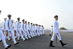 Agniveer Recruitment 2022: Indian Navy ने निकाली सैकड़ों अग्निवीरों की भर्ती, 10वीं पास हैं तो तुरंत फॉर्म भरें