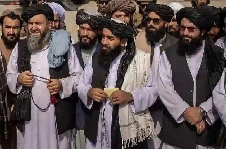 Afghanistan में Taliban ने मीडिया पर लगाया सेंसर- खिलाफ गया तो ऐसी सजा मिलेगी की कांप जाएगी रूह