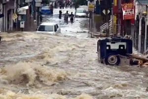 Andhra Pradesh में भारी बारिश ने बढ़ाया मौत का आंकड़ा- 1366 गांव चपेट में- पूरी तरह डूब गए 23 गांव