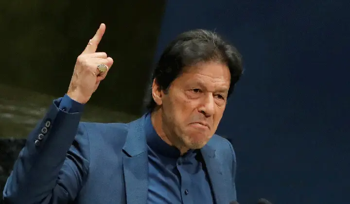 Pakistani PM इमरान खान की खुली पोल, आतंकियों की पैरवी करने पर सुप्रीम कोर्ट के चीफ जस्टिस ने लगाई फटकार