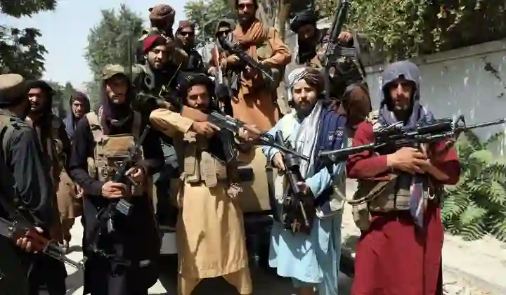 Taliban के फरमान से दुनिया में कोहराम, फिदाईनों हमलावरों के लिए हक्कानी का ऐलान