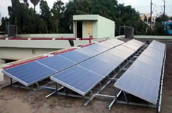 घर के छतों पर Solar Plant लगवाना हुआ आसान, मिलेगी सब्सिडी भी- देखें कैसे करें अप्लाई