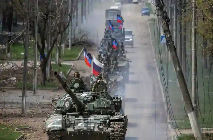 रूसी हमले से बौखलाए Zelensky! डोनेस्क के साथ ही इस शहर पर भी जल्द होगा रूसी फौजों का कब्जा- डर कर भाग रही यूक्रेनी सेना