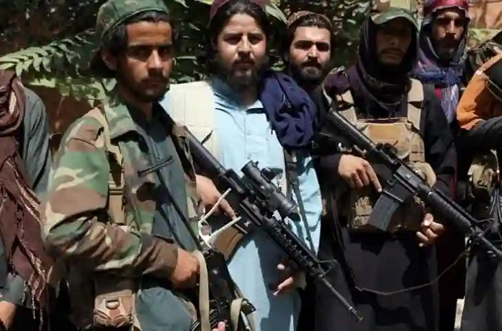 Afghanistan में Taliban का खूनी खेल! नई रिपोर्ट में डराने वाले खुलासे- इतने पूर्व अधिकारियों को मार डाल