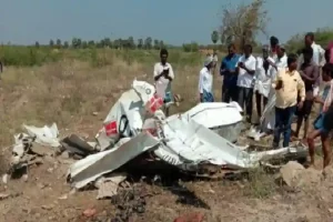 Chopper Crash: तेलंगाना में क्रैश हुआ हेलिकॉप्टर, दो पायलटों की मौके पर मौत