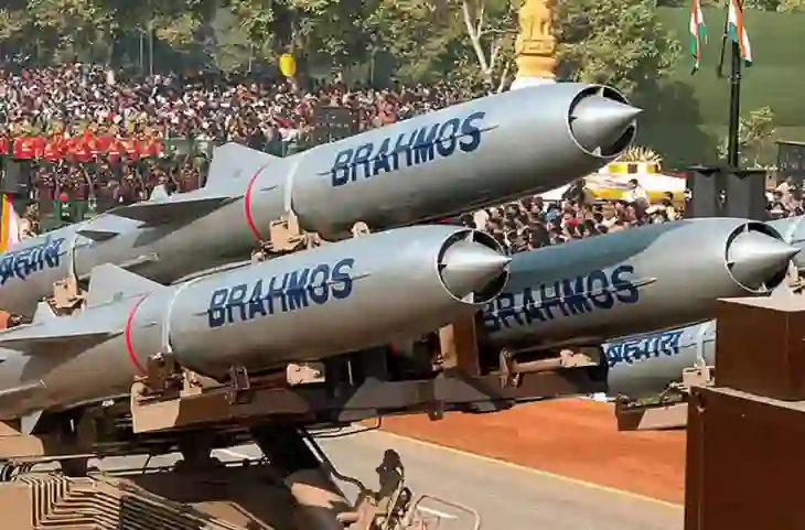 India से फिलीपींस खरीदेगा ‘सुपर पावर मिसाइल ब्रह्मोस’, कहा- ड्रैगन की लगानी है अक्ल ठिकाने!