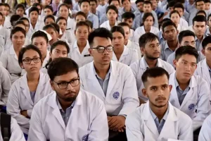 Doctors Strike: देशभर के रेजिडेंट डॉक्‍टर हड़ताल पर, दिल्ली के भी इन तीन बड़े अस्पतालों में OPD रहेगी बंद