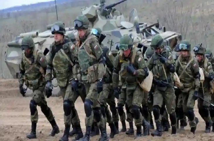 Zelensky के फौजों की हालत खराब- हमले की रणनीति बदलकर यूक्रेनी सैनिकों को चकमा दे रही रूसी सेना