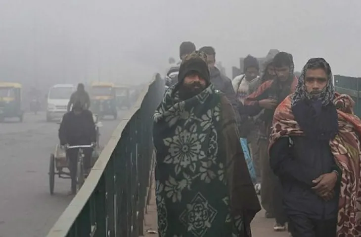 Delhi Weather: कड़ाके की ठंड से ठिठुर रही दिल्ली-NCR- देखें कब मिलेगी राहत