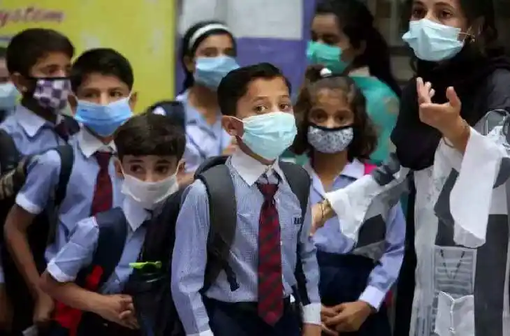 Delhi-NCR School के स्कूलों में फैल रहा Coronavirus, क्या फिर लगेगा Lock down- देखें रिपोर्ट
