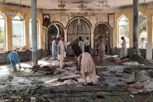 Afghanistan में बह रही खून की नदियां- बम धमाके में दर्जनों की मौत