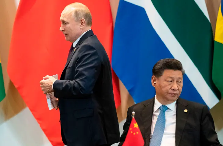 Ukraine से जंग के बीच चीन ने रूस से क्यों झाड़ा पल्ला, देखें रिपोर्ट