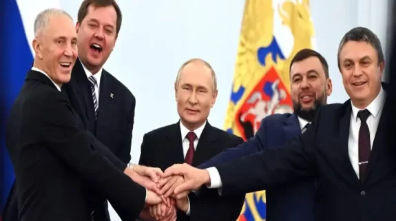Putin Annex Ukraine रूस का मास्को से क्रीमिया तक रास्ता साफ, यूक्रेन हाफ