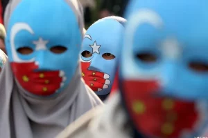 खत्म हो चुकी है चीन की इंसानियत- अब तो Uyghurs बच्चों को मार रहा भूखा
