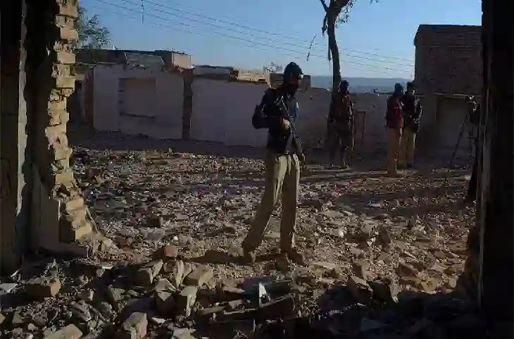 दो टुकड़ों में बंटेगा पाकिस्तान! TTP के ने किया वित्तमंत्री को किडनैप