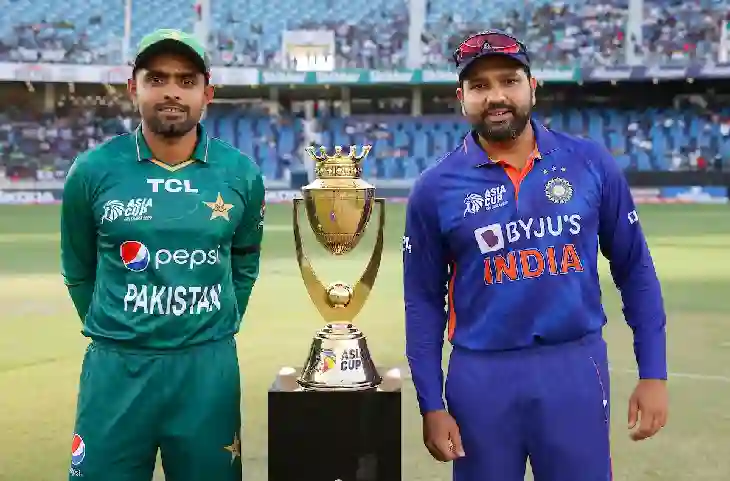 Ind vs Pak: भारत के सामने पाकिस्तान ने रखा 159 रनों का टार्गेट