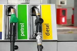 सस्ता होगा तेल! Petrol-Diesel को GST के दायरे में लाने के लिये सरकार तैयार