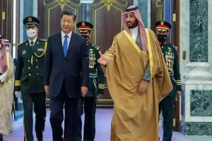 चीन की जाल में फंस रहे खाड़ी देश! Saudi Arabia में जिनपिंग- America के लिए खतरा