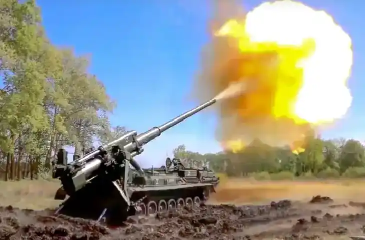 रूस ने एक बार फिर Ukraine को किया तबाह, दागी गईं 70 मिसाइले,बढ़ा बिजली-पानी का संकट