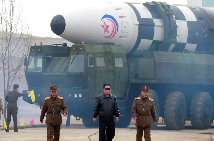 Kim Jong की धमकी, कहा- 2023 में नहीं बैठूंगा शांत- बैलिस्टिक मिसाइलों का टार्गेट होगा ये देश!