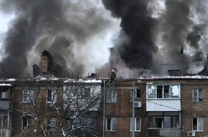 फिर दहली ukraine की राजधानी, रूस ने कीव पर दागीं बेशुमार मिसाइलें, मच सकती है तबाही