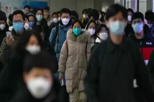 चीन की 64 फीसदी आबादी कोरोना से संक्रमित, 23 जनवरी के बाद भयानक होगी स्थिति! देखें क्यों