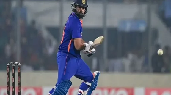Ind vs Nz: हिटमैन इज बैक… Rohit Sharma ने 3 वर्ष बाद जड़ा वनडे शतक